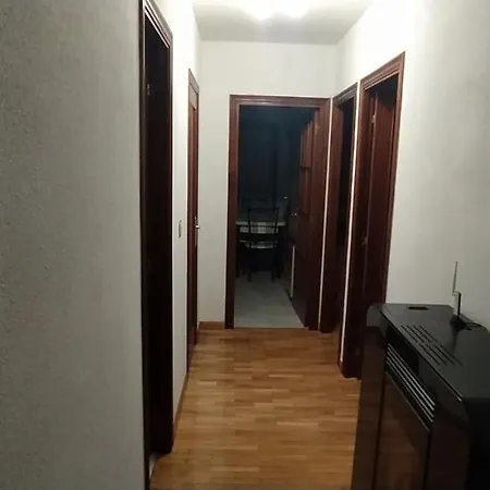 Apartamentos Xistra Cangas De Narcea Esterno foto